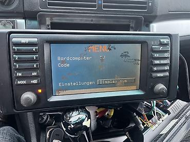f30 dragon stop: BMW E39 orijinal naviqasiya/radio başlıq bloku Ekranda gorunduyu kimi — 1