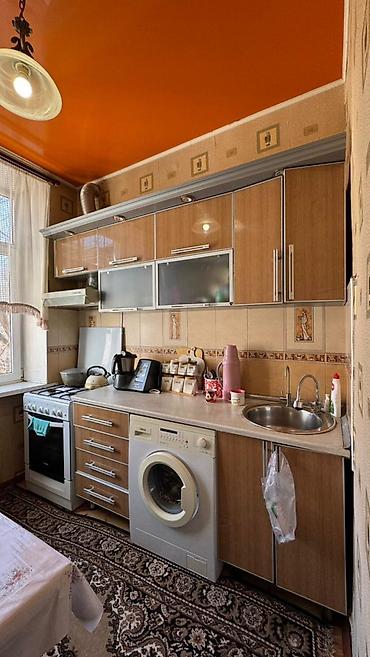 Продажа квартир: 3 комнаты, 65 м², Сталинка, 3 этаж — 3