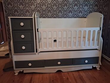 столик на кроватку: Для девочки и мальчика, Четырехугольная, Колыбель, Без матраса, Без механизма качания