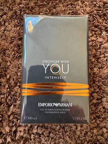 Ətriyyat: Emporio Armani brendinin kişilər üçün Stronger With You Intensely