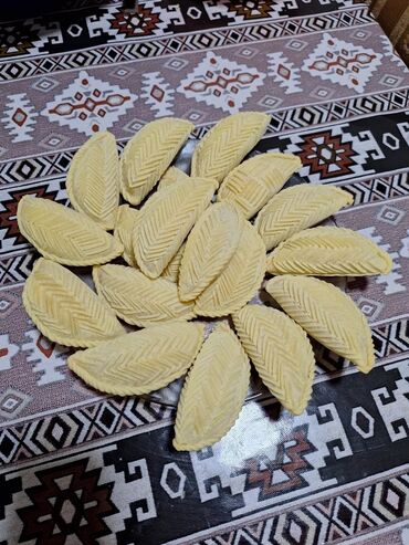 ev tapickalari: Ev şeraitinde hazırlanmış şekerbura