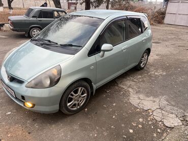 Honda: Honda Fit: 2002 г., 1.3 л, Вариатор, Хэтчбэк — 7