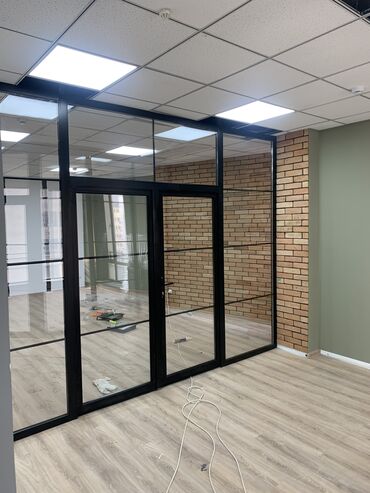 Алюминиевые окна на заказ: Перегородки стеклянные Алюминиевые перегородки Алюминиевые окна — 2