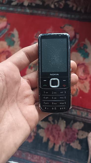 iphone se 2025: Nokia 6700 Slide, 4 GB, rəng - Qara, Düyməli — 1