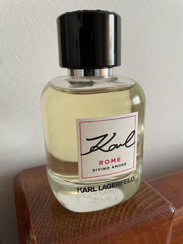 parfem: KARL LAGERFELD zenski parfem
