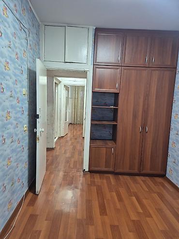 Продажа квартир: 3 комнаты, 62 м², 105 серия, 4 этаж, Старый ремонт — 3