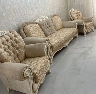Digər mebel: ZeynDivan desti 550₼ yeni ximciska olub açılmır baza yoxdur ünvan