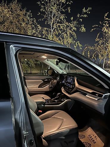 byd e2 2024: Toyota Highlander: 2021 г., 3.5 л, Автомат, Бензин, Кроссовер — 1