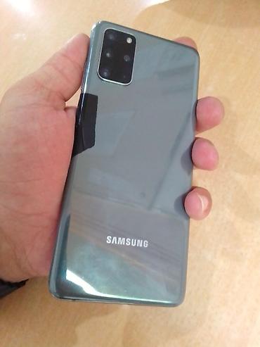 хвох сериес с: Samsung Galaxy S20 Plus, цвет - Серый, Беспроводная зарядка — 2