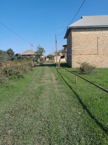 Həyət evləri və villaların satışı: 3 otaqlı, 135 kv. m, Orta təmir — 3