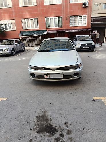 gen 2: Mitsubishi Galant: 1995 г., 2 л, Механика, Бензин, Лифтбек — 5