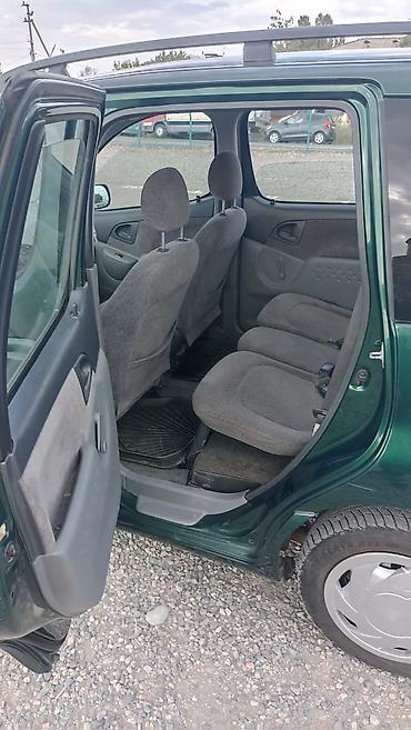 версио: Toyota Yaris Verso: 2002 г., 1.3 л, Бензин, Минивэн — 1