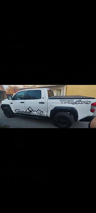 кибер трак: Toyota Тундра: 2017 г., 5.7 л, Автомат, Газ, Пикап — 5