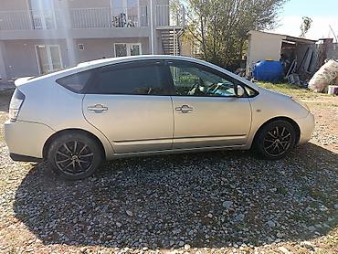 Toyota: Toyota Prius: 2005 г., 1.5 л, Вариатор, Гибрид, Хэтчбэк — 3