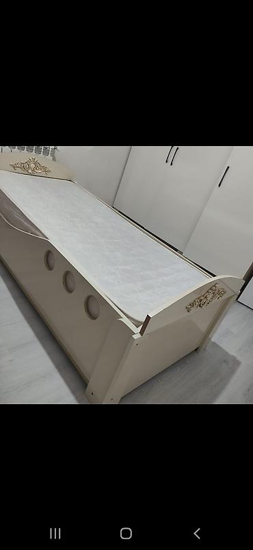 matrasi: Bir nəfərlik klassik üslublu çarpayı və döşək dəsti - Ölçü: təxmini — 4