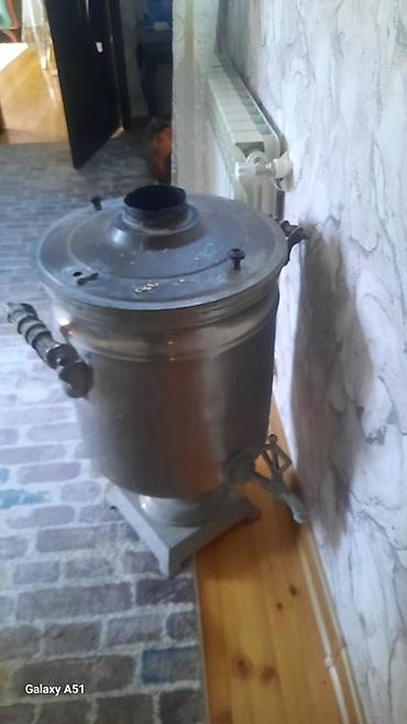 samavar boyuk: Köhnə tip samovar/qaynadıcı qazan – böyük həcmli, mərkəzi baca ilə — 3