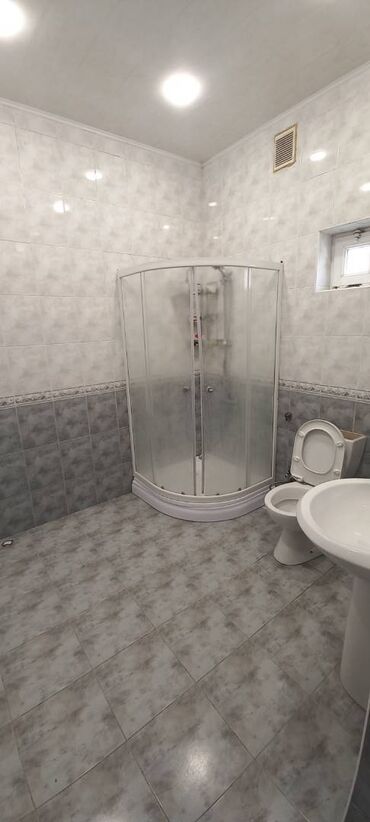 Həyət evləri və villaların satışı: Binəqədi qəs. 9 otaq, 600 kv. m, Kredit var, Orta təmir — 8