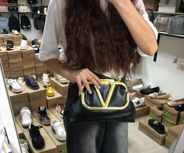 женские атласные длинные перчатки: Klatç, Valentino, Yeni