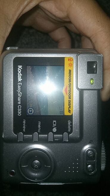 Fotokameralar: Kodak easyshare c330 istifade etmirem deye satiram 200 manata alinib