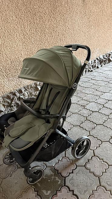 Прогулочная коляска Ining baby цвет хаки Состояние идеальное, почти