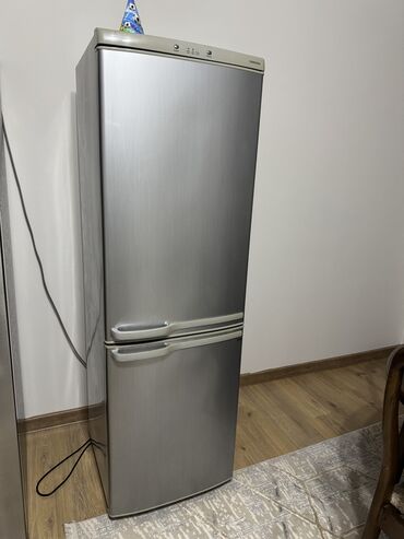 козырек для кондиционера: Холодильник Samsung, Б/у, Двухкамерный, 55 * 175 * 64