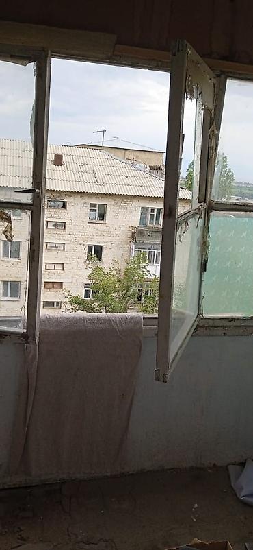 цена ош: 1 комната, 28 м², 4 этаж, Старый ремонт — 3