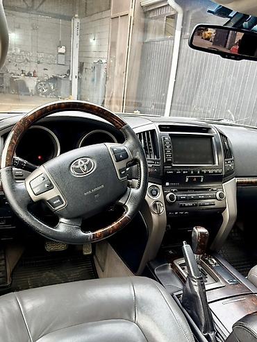 Toyota: Toyota Land Cruiser: 2010 г., 4.7 л, Автомат, Газ, Внедорожник — 4