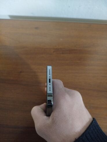 Apple iPhone: IPhone 12 Pro, Б/у, 256 ГБ, Графит, Чехол, 75 % — 3