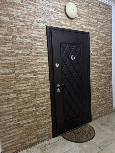 Uzunmüddətli kirayə mənzillər: 8 noyabr metrosu papanin körpüsünün yaxınlığında yeni tikili binanın — 7