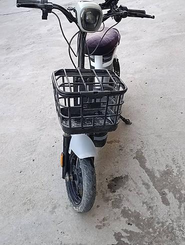 На ходу срочно чуть уступлюЭлектровелосипед/электрокикбайк с педалями