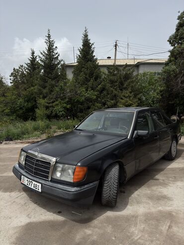 мерседес бенз с: Mercedes-Benz W124: 1992 г., 2.3 л, Механика, Бензин, Седан