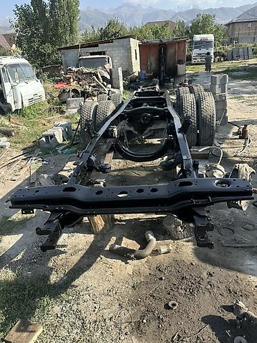 шина транспортного средства: Самосвал КАМАЗ 6×4 машина после кап ремонта собран с рамы в идеальном — 9