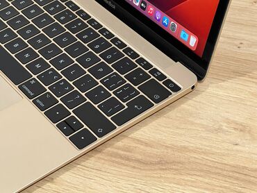 Apple: Intel Core i5, 8 GB OZU, 12 " — 7