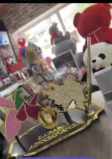 Ofis dəst mebeli: Ofıs və iş otaqları üçün masaüstü ramkalar,Üstü — 9