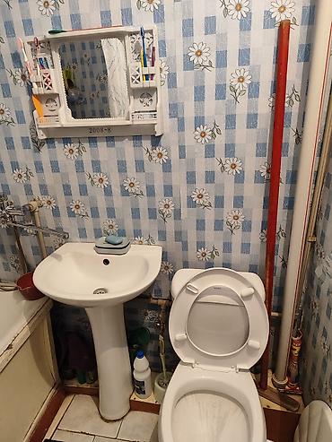 таунхаусы бишкек: 2 комнаты, 44 м², 3 этаж, Косметический ремонт — 2