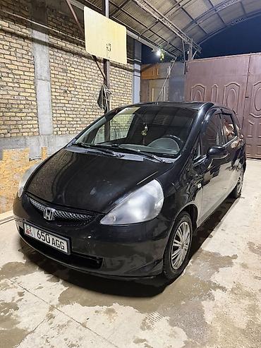 бутка бу: Honda Fit: 2002 г., 1.3 л, Кол менен иштөөчү, Бензин, Хетчбек — 7