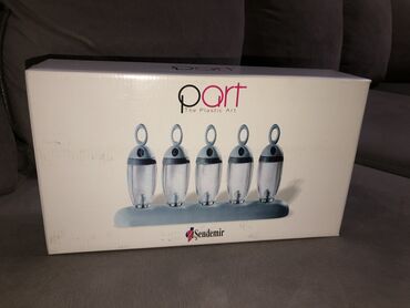Mətbəx aksesuarları: Ədviyyat qabı dəsti: • 5 ədəd qabdan ibarətdir • Divara asmaq