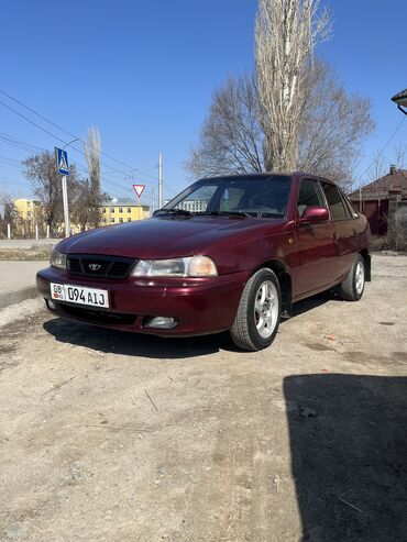 Daewoo: Daewoo Nexia: 2000 г., 1.5 л, Механика, Бензин, Седан