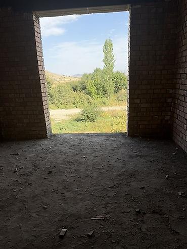 коттедж пантера фул: Двухэтажный кирпичный дом без отделки на участке. - Материал стен — 3