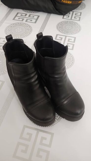 зимная обувь: Сапоги, 38, цвет - Черный