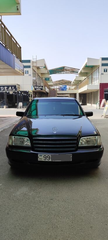 mercedes mebeli: Mercedes-Benz C 200: 2 l | 1999 il Sedan