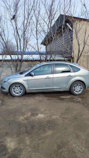 Ford: Ford Focus: 2008 г., 1.8 л, Механика, Бензин, Хетчбек