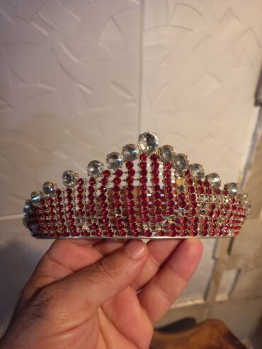 Taclar: Gəlin tacları və saç aksesuarları dəsti cəmi 300 azn - Üç fərqli — 12