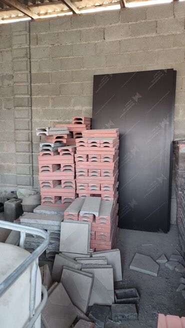 Садовые бордюры: Садовый бордюр, Литой, Бетонный, Овальный, Новый — 27