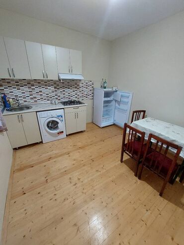 Günlük kirayə evlər: 100 kv. m, 2 otaqlı, Kanalizasiya, Kombi, Qaz — 13