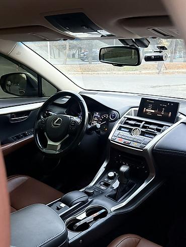 range rober: Lexus NX: 2017 г., 2.5 л, Автомат, Гибрид, Кроссовер — 4