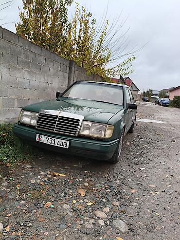 bud e9: Mercedes-Benz W124: 1986 г., Седан — 3