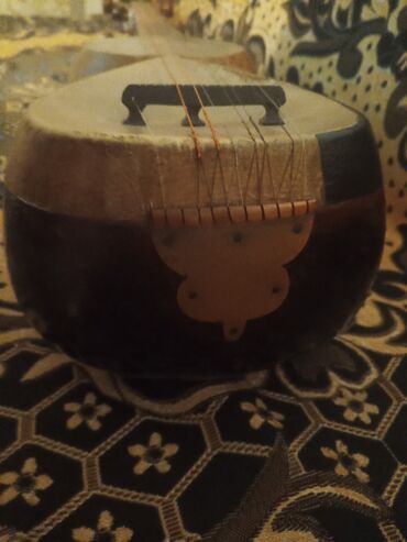 Tar: Tar uçebnidir üzü simləri ve tacı deyişlmelidir 100 manatadır isdeyen — 5