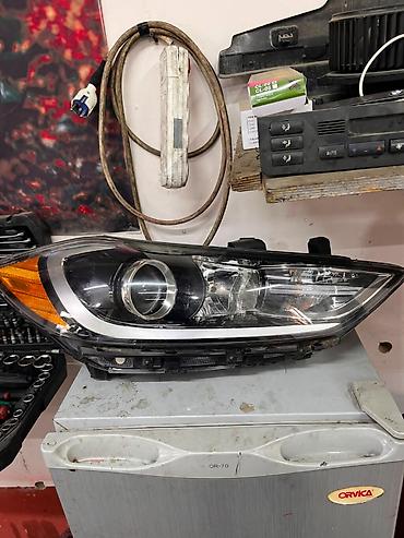 qosqu: Hyundai Elantra üçün orijinal sağ fara (F2). Uyğunluq: Elantra — 1