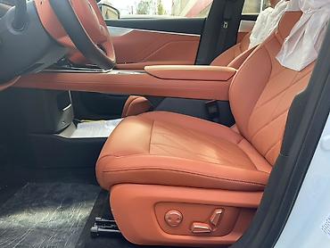 leapmotor b10: Changan : 2026 г., Гибрид — 7